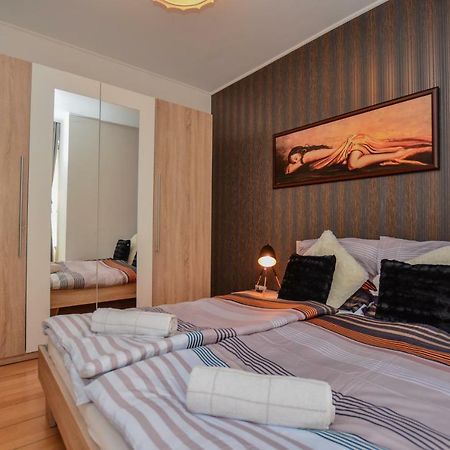 Design Free Parking Apartment In City Center Budapest Exterior foto