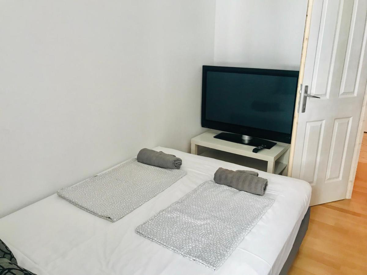 Design Free Parking Apartment In City Center Budapest Exterior foto
