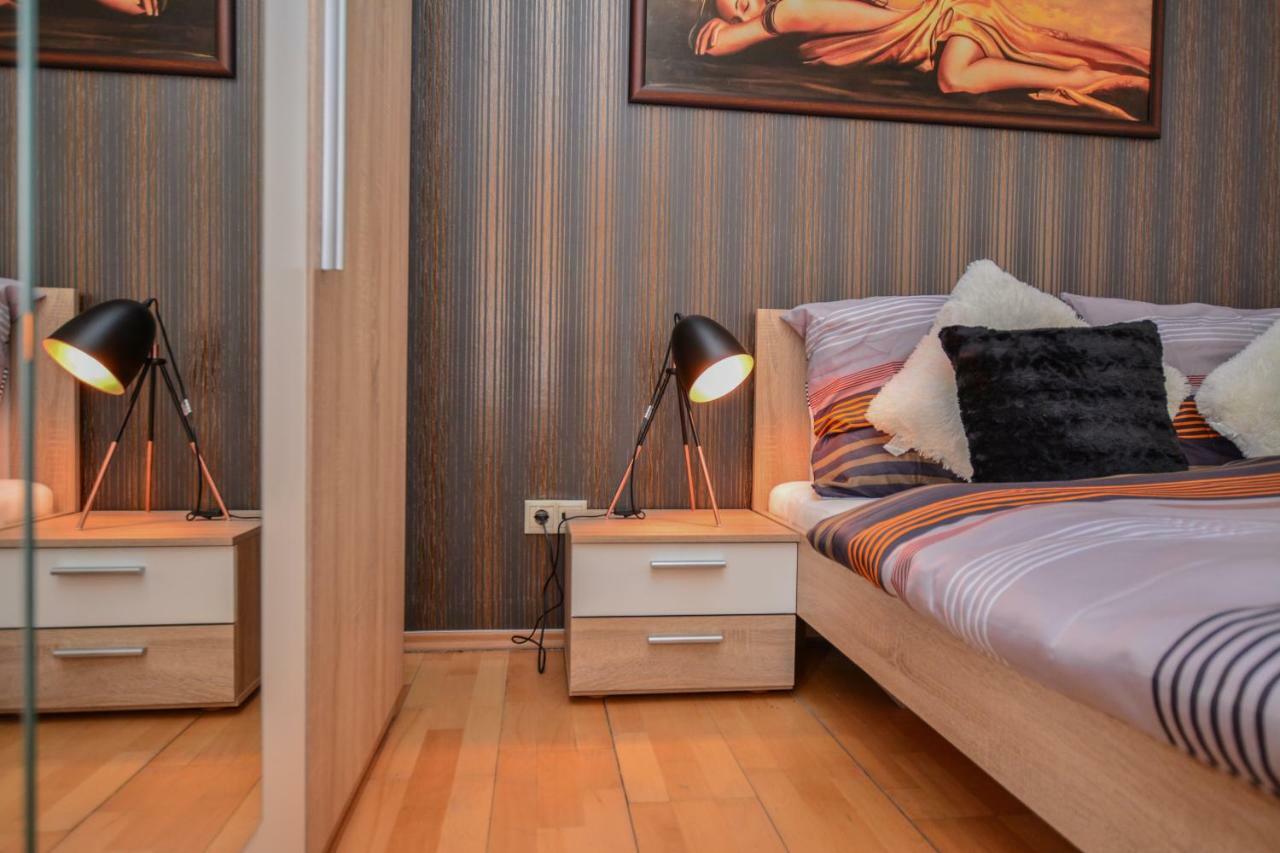 Design Free Parking Apartment In City Center Budapest Exterior foto