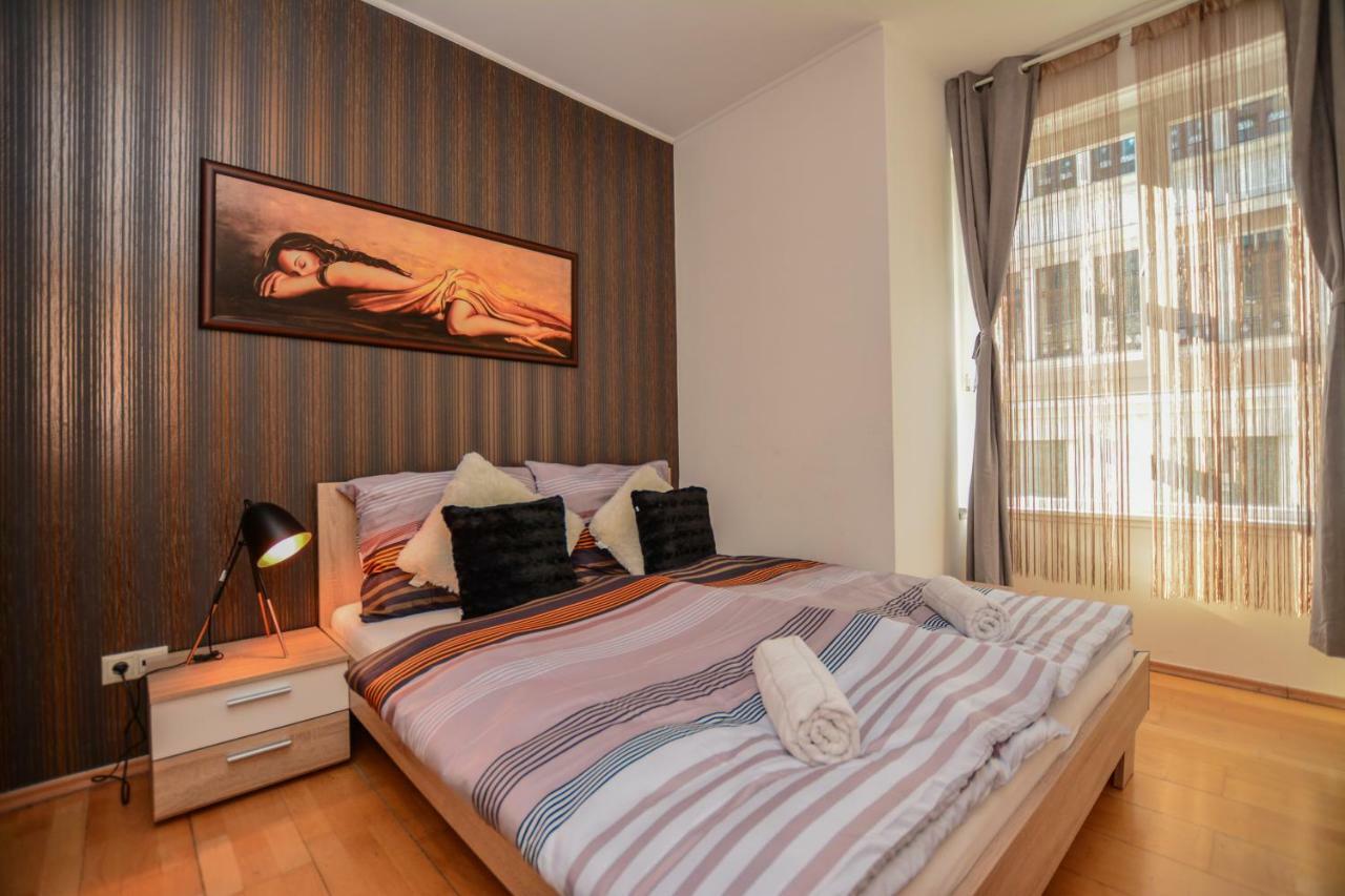 Design Free Parking Apartment In City Center Budapest Exterior foto