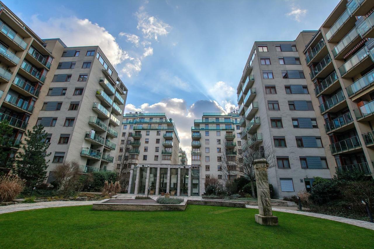 Design Free Parking Apartment In City Center Budapest Exterior foto